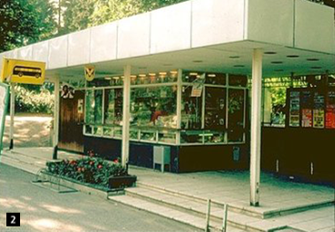 타피올라 가든 시티(Tapiola Garden City) 단지 내 매점. 건축가: 아르네 에르비(Aarne Ervi), 1952-69년