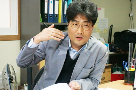대구경북인문학협동조합 사무국장 이재현님