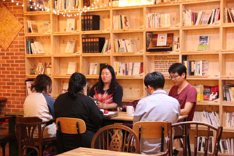 시밥&책방 소셜클럽 활동 모습