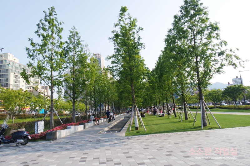 부산 송상현광장 다이나믹부산마당